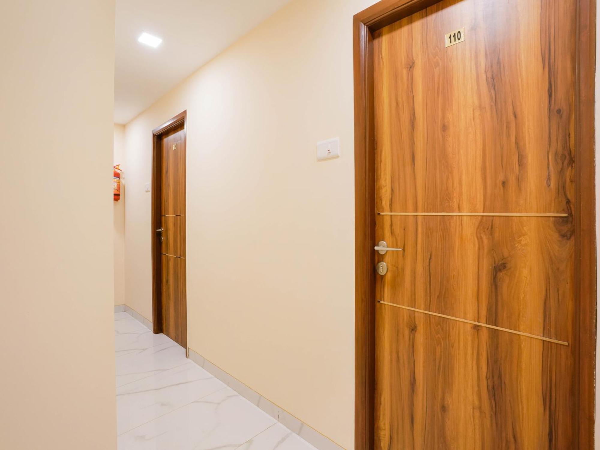 Hotel O King Residency Near Bharat Talkies Mumbai Exterior photo